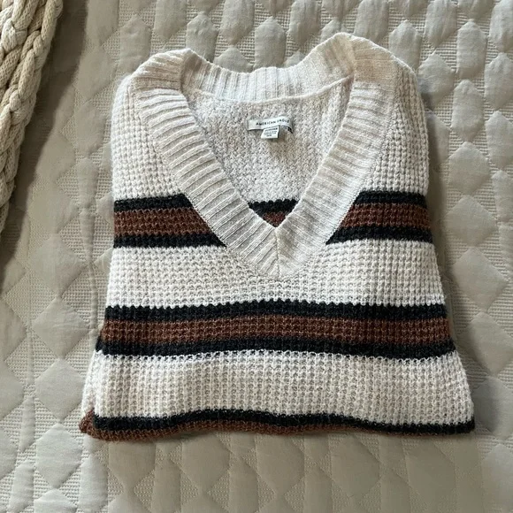 American Eagle Outfitters | Oversized Striped V-Neck Sweater - Picture 2 of 5